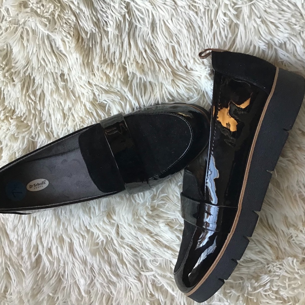 shoes - Picture 2 of 2